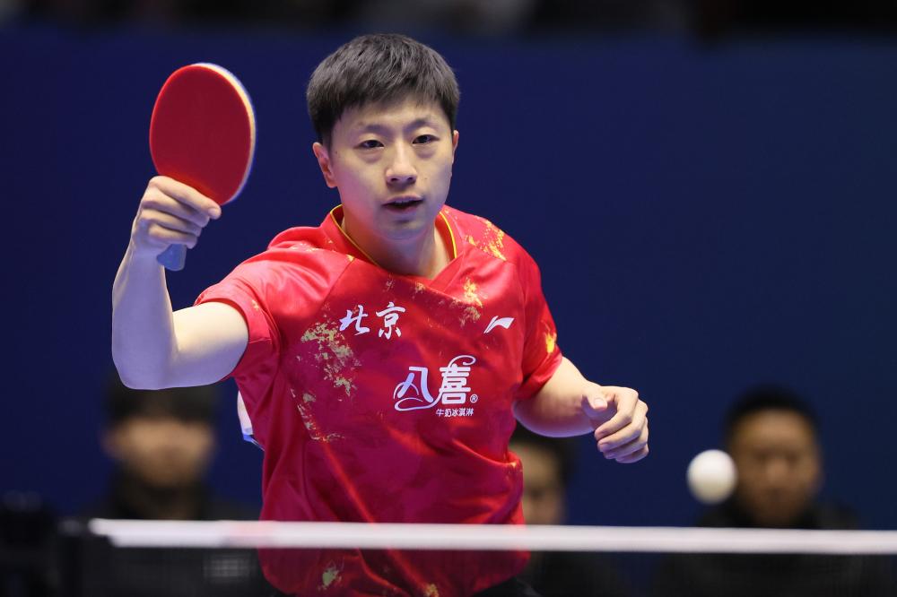 全英赛 ｜ 64分钟苦战3局负丹麦组合 谢苏首圈出局.